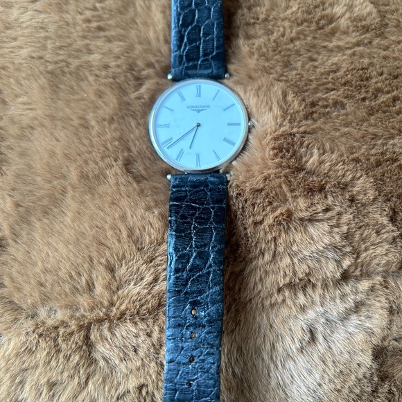 Longines (Swiss) - Picture 2 of 5